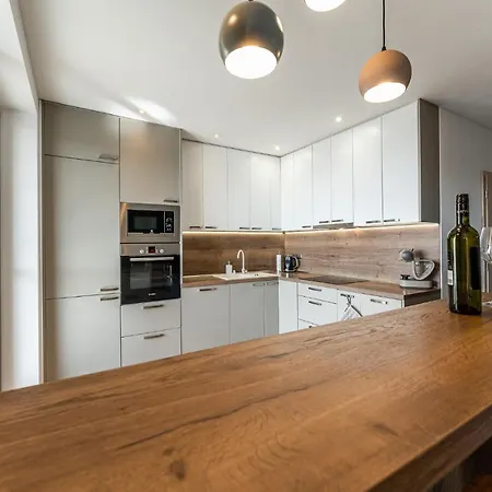 New Spacious With View *